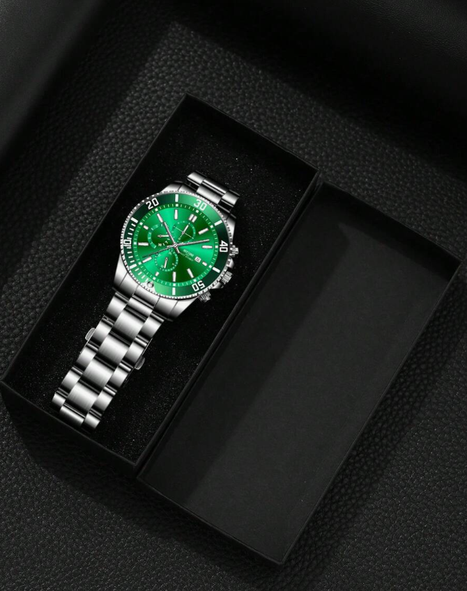 Exklusiv Herrklocka i Svart med Gyllene Detaljer och Kronograf